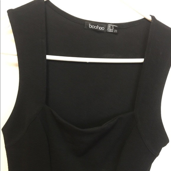 Fit and flare, straight-neck, black dress - Picture 3 of 4